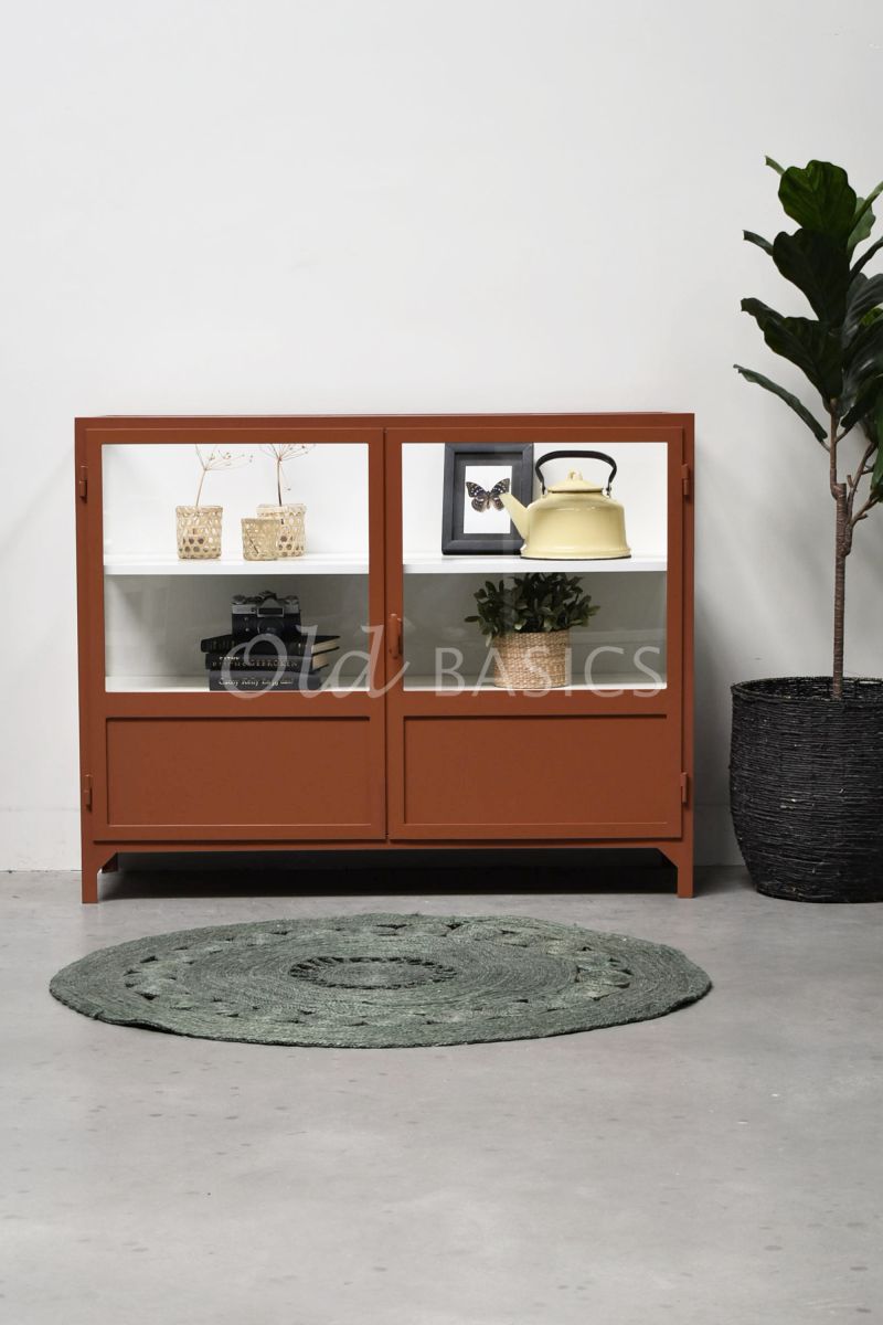 Detail van Apothekerskast Vitrine, 2 deuren, RAL8004, terra, rood, oranje, bruin, materiaal staal